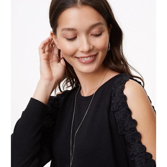 Loft Sz S Black Lace Embroidered Cold Shoulder Light Sweatshirt Top Blouse Women - Picture 6 of 12